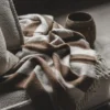 Jakobsdals Ullplädar|Zara Blockstripe ljusbrun pläd